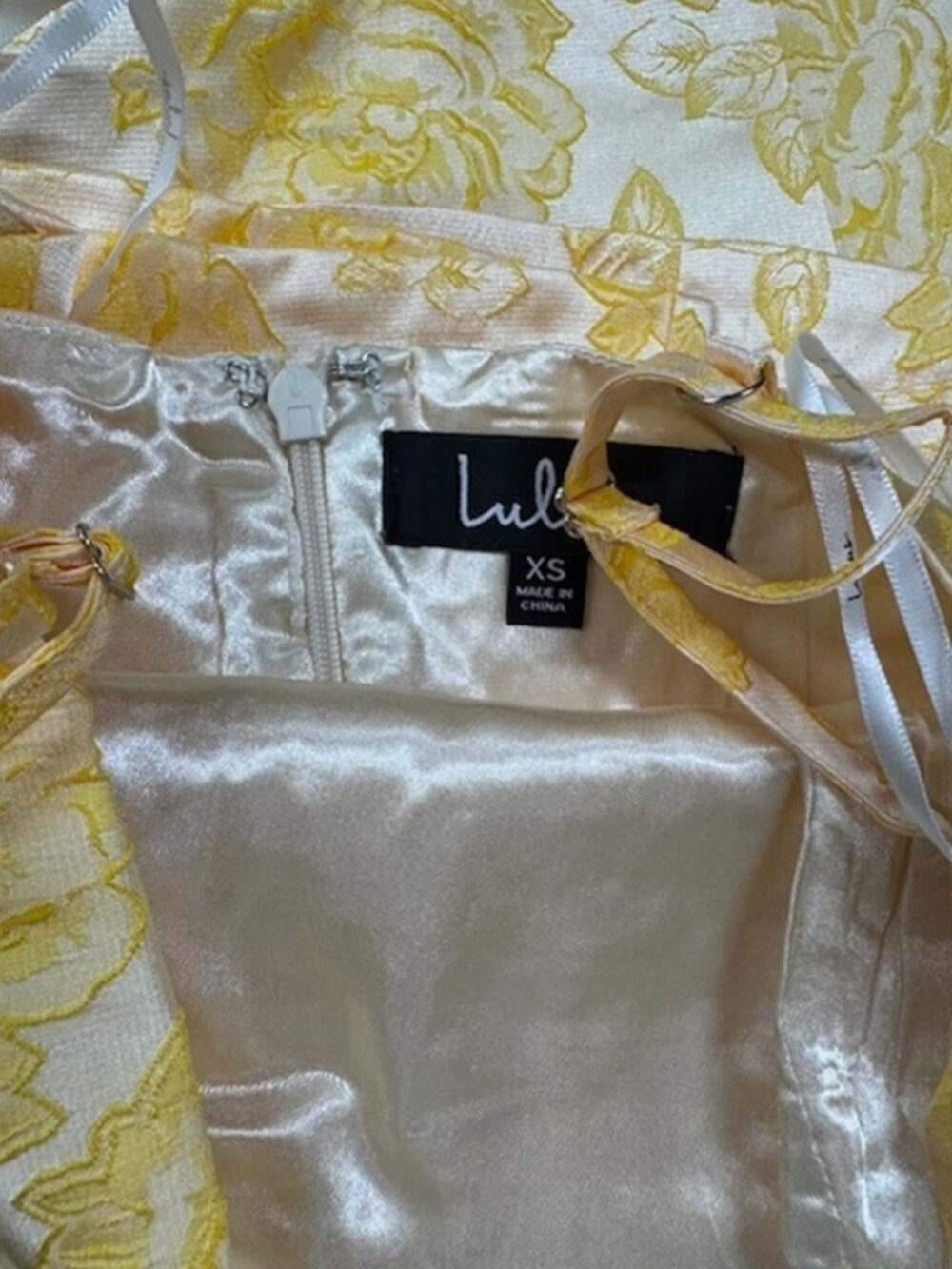 Lulus Bright Blooms Champagne and Yellow Floral Jacquard Maxi Dress NWT - Picture 7 of 10